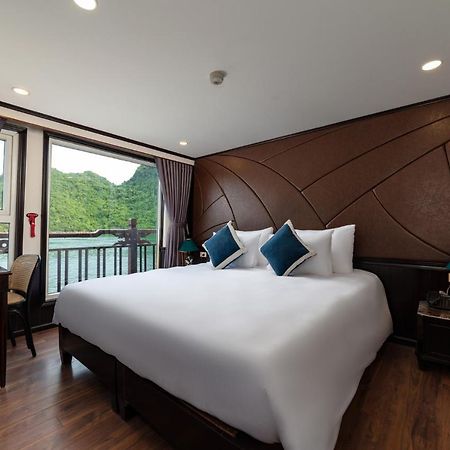 Santa Maria Cruise Halong Hotel Ha Long Exterior photo