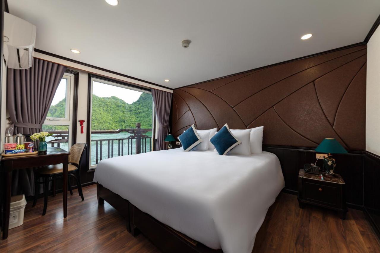 Santa Maria Cruise Halong Hotel Ha Long Exterior photo